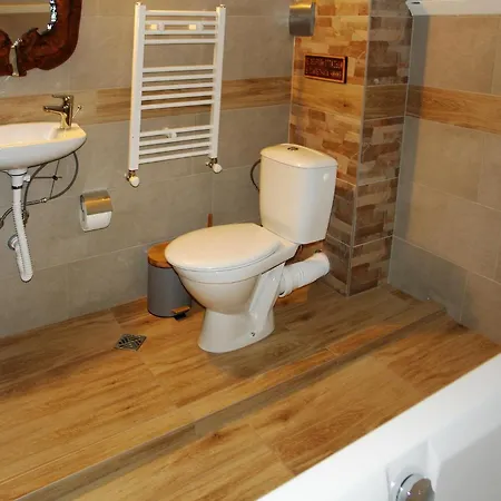 Guest house шато еркеч